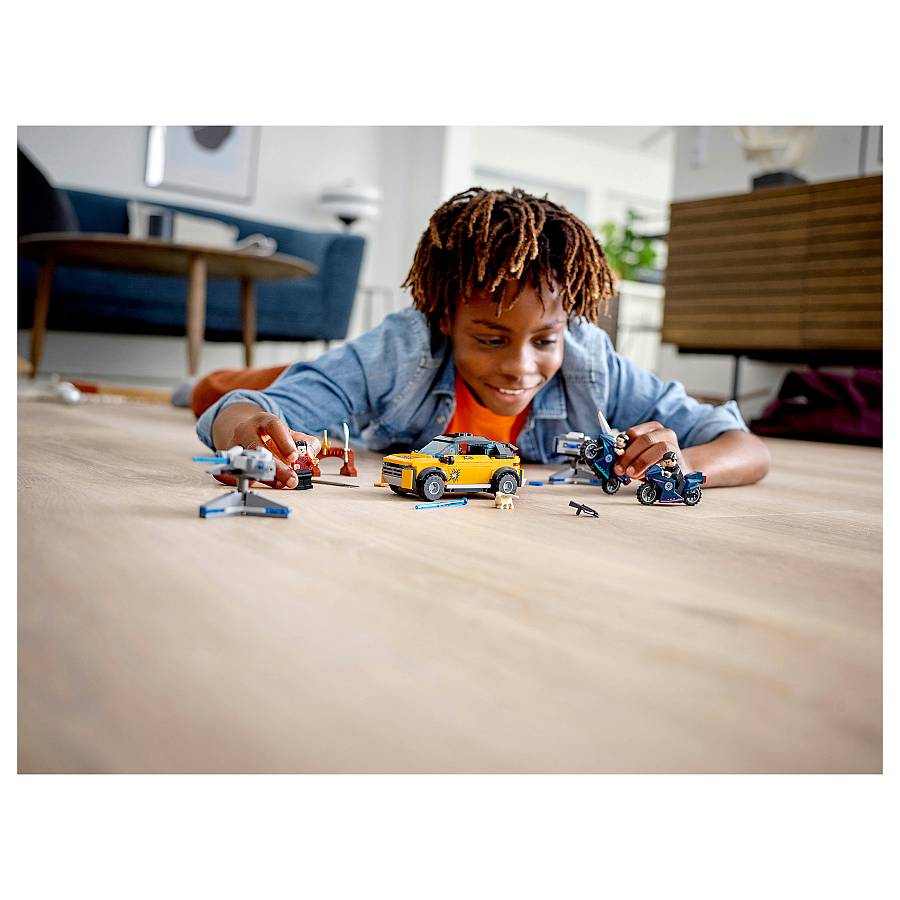 LEGO Marvel Flucht vor den zehn Ringen 76176