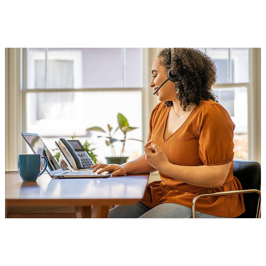 HP Poly Voyager 4320 Microsoft Teams Certified USB-C Headset +BT700 dongle (218478-02)