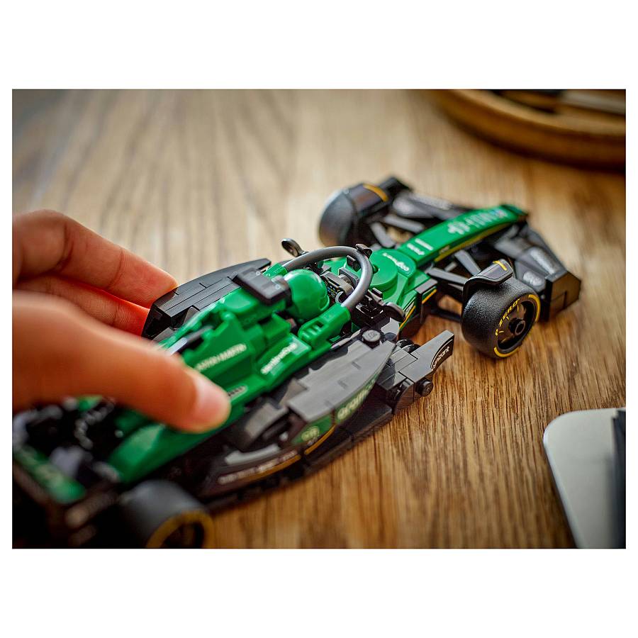 LEGO Speed Champions Aston Martin Aramco F1 AMR24 Rennauto 77245